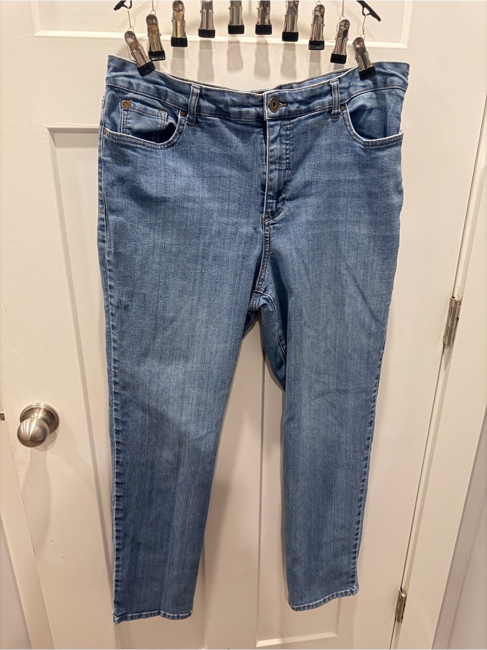 Bandolino Mandie Jeans Women’s 18 Straight Leg High Rise Stretch Medium Wash